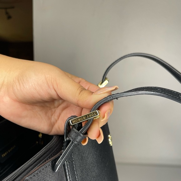 Tory Burch tote - Picture 4 of 8